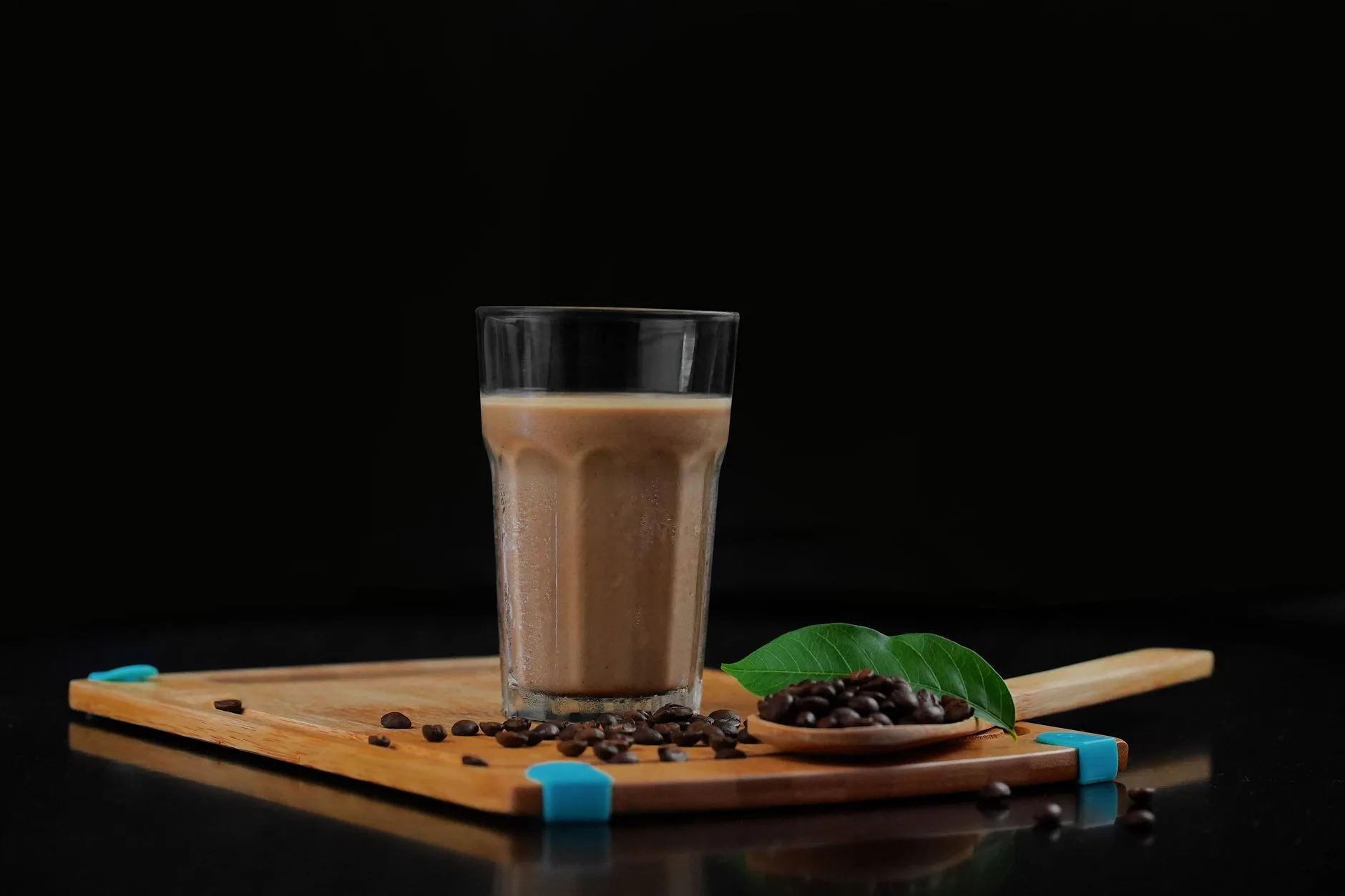Resep Moccacino: cara mudah buat kopi creamy.